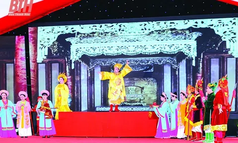 Lễ hội đền thờ Lê Hoàn: Gạch nối quá khứ và hiện tại